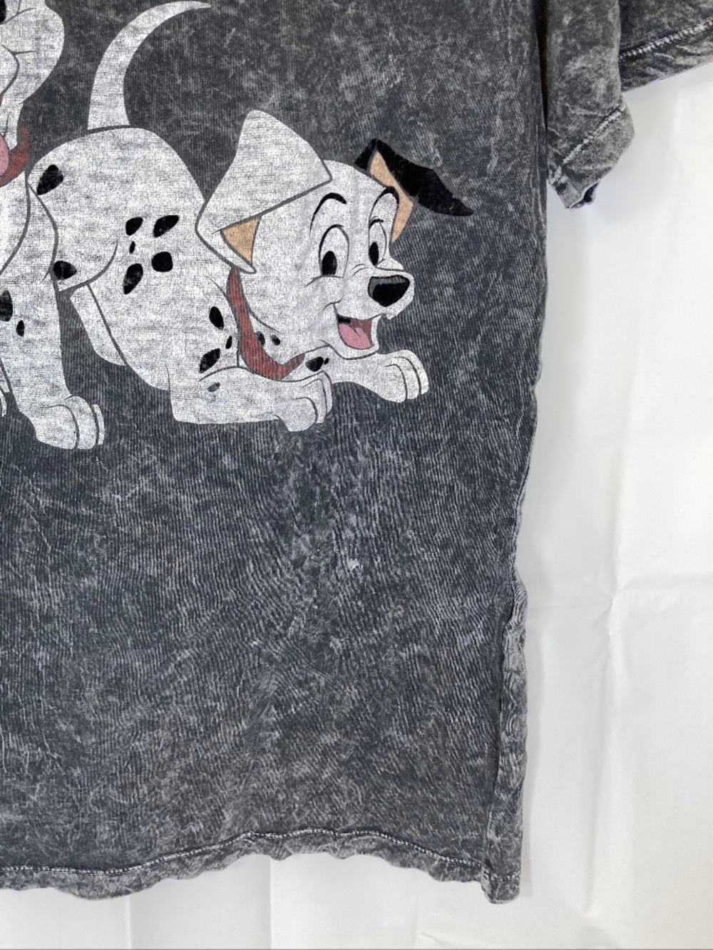 Disney 2011 D23 Expo Shirt Sz L 101 Dalmatians Unisex Shirt Gray Short Sleeve - Picture 8 of 15